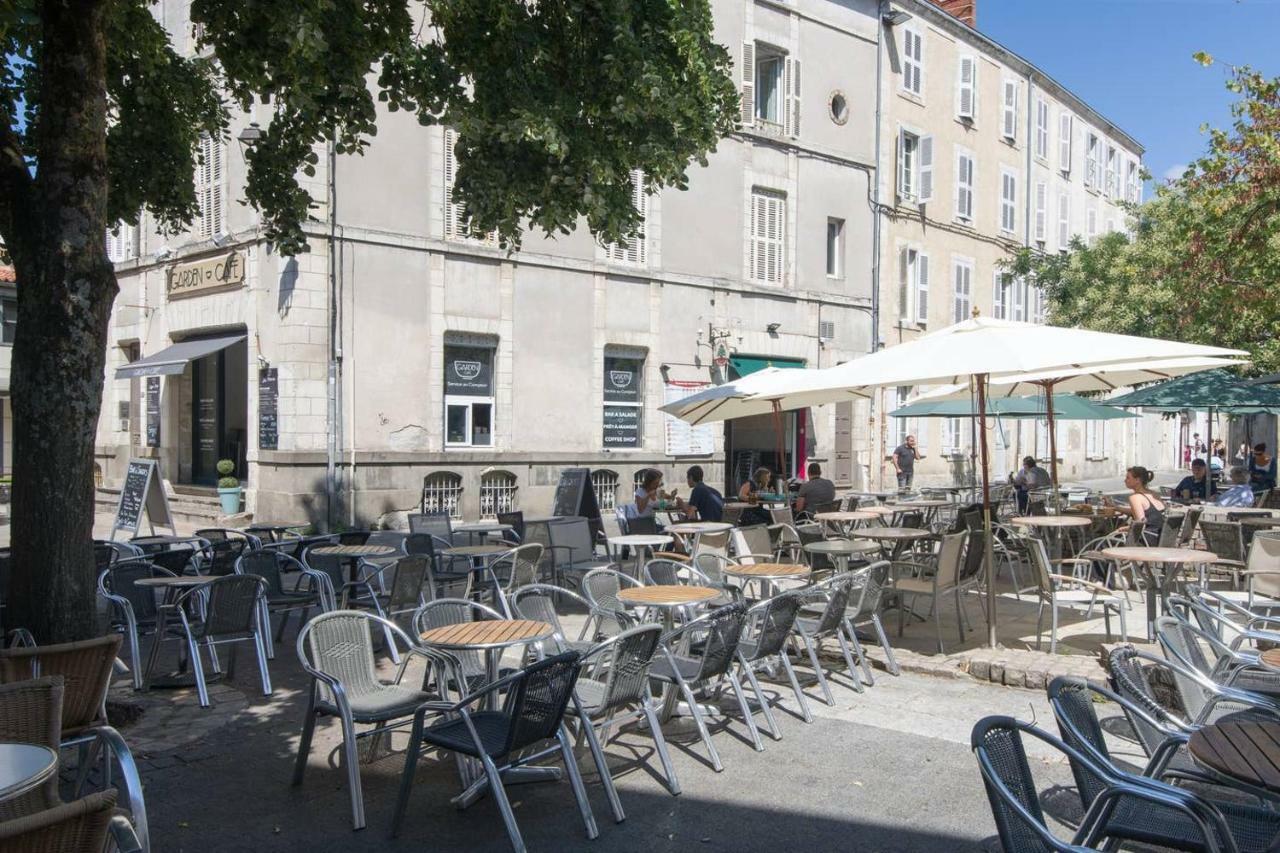 Le Temple De La Rochelle Daire La Rochelle  Dış mekan fotoğraf